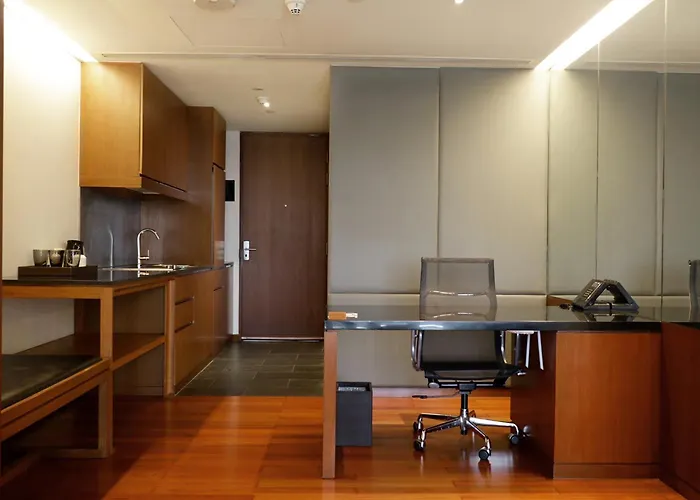 Hansar 5* Bangkok