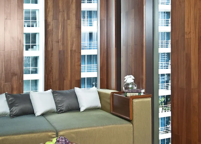 Hansar Hotel Bangkok