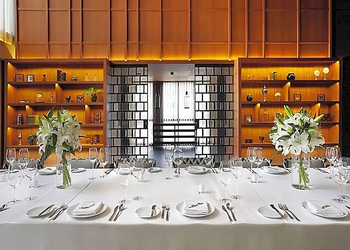Hansar Hotel Bangkok